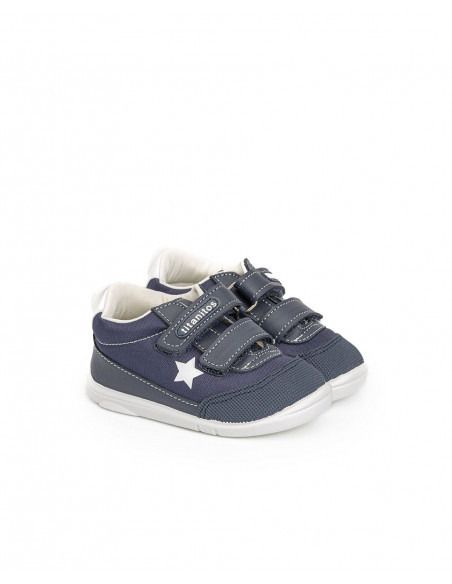 Leo navy