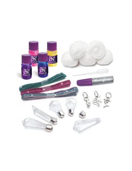 Taller creativo de joyas guarda deseos