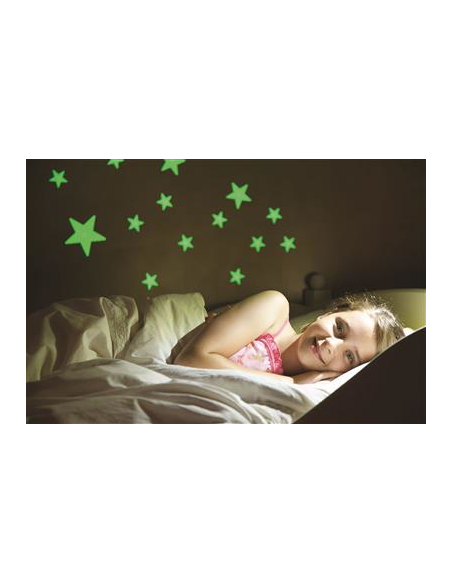 Mini estrellas brillantes en la oscuridad